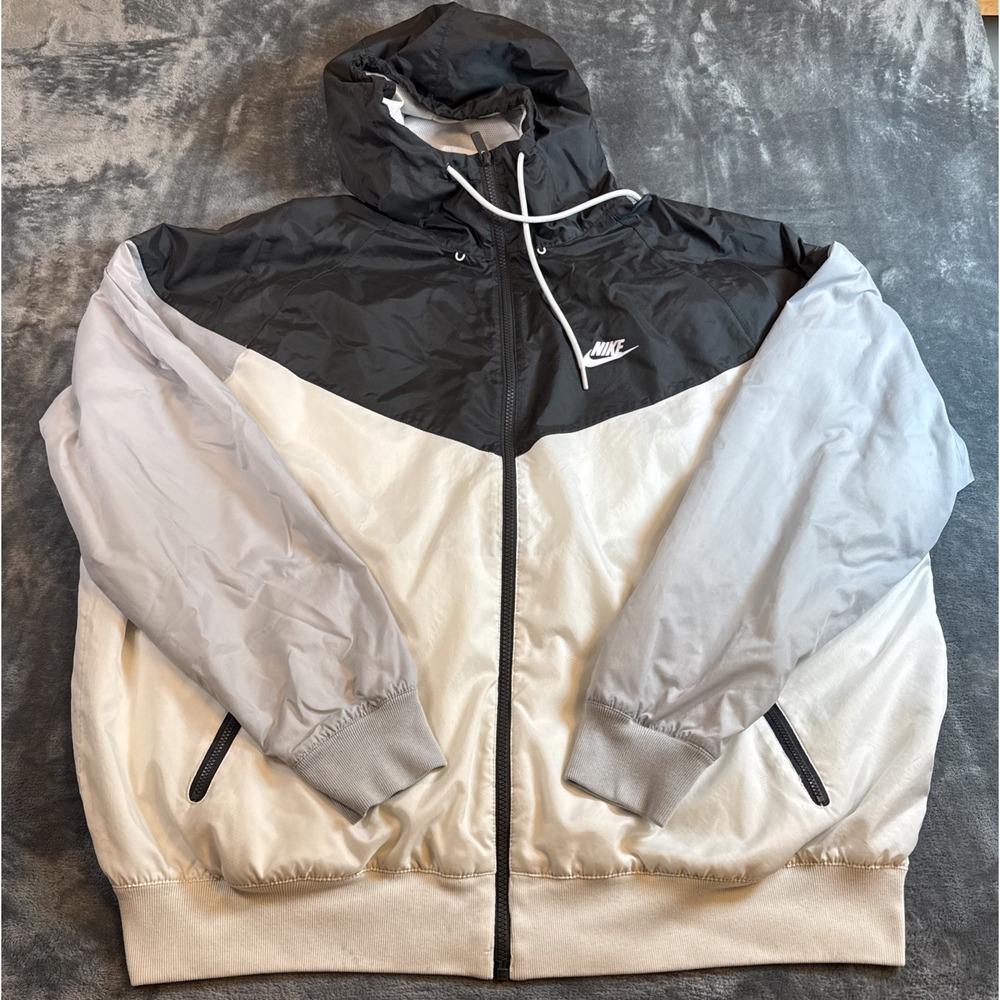 Nike Mens Sportswear Windrunner Hooded Jacket XL Black Grey White Windbreaker